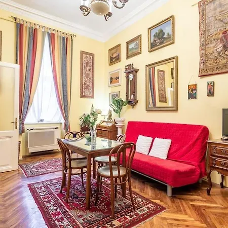 Charming City Home Budapest Exterior photo