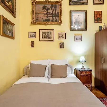 Charming City Home Budapest Exterior photo